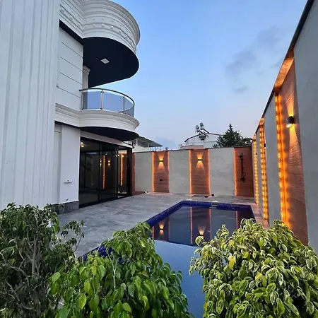 Bluegarden 3+1 Luex Villa Belek